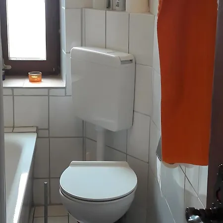 Schoene Altbauwohnung Zentral Apartment *