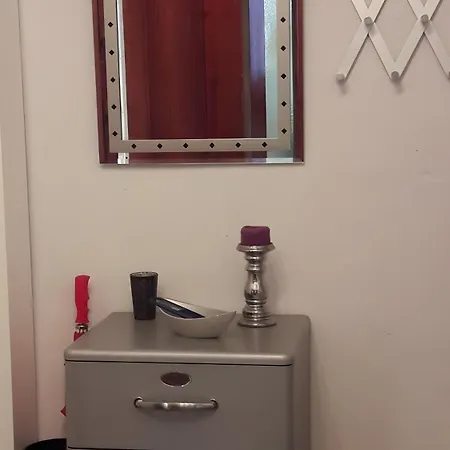 Schoene Altbauwohnung Zentral Apartment *
